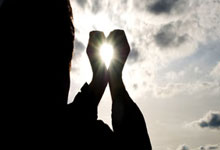 沙特联赛第24轮：C罗收获个人生涯第926球.